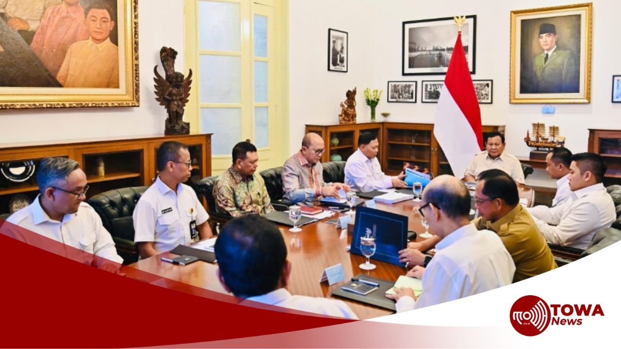 Presiden Prabowo Pimpin Rapat Bahas Pembangunan Giant Sea Wall di Pantai Utara Pulau Jawa