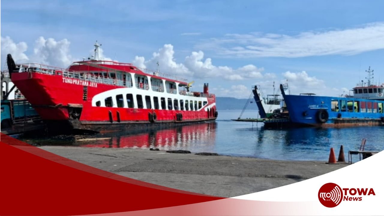 KMP Tunu Pratama Jaya Tenggelam di Selat Bali