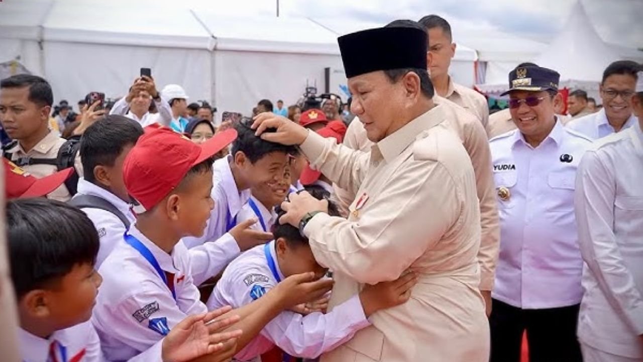 Sekolah Rakyat Prabowo: Senjata Ampuh Lawan Kemiskinan Turun-Temurun