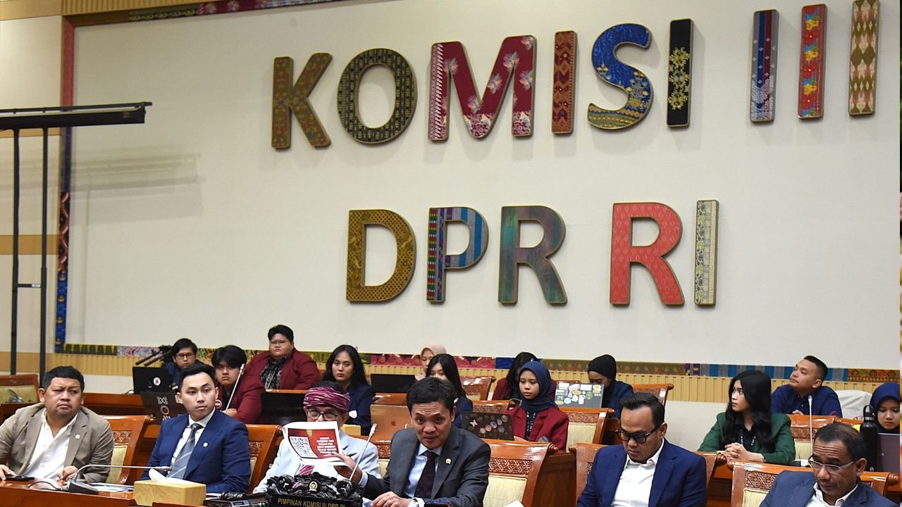 Komisi III Libatkan KPK dan Mahasiswa Bahas RUU KUHAP