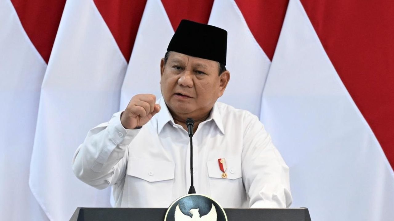 Presiden Prabowo Gelar Rapat Terbatas di Hambalang Bahas Penertiban Tambang Ilegal