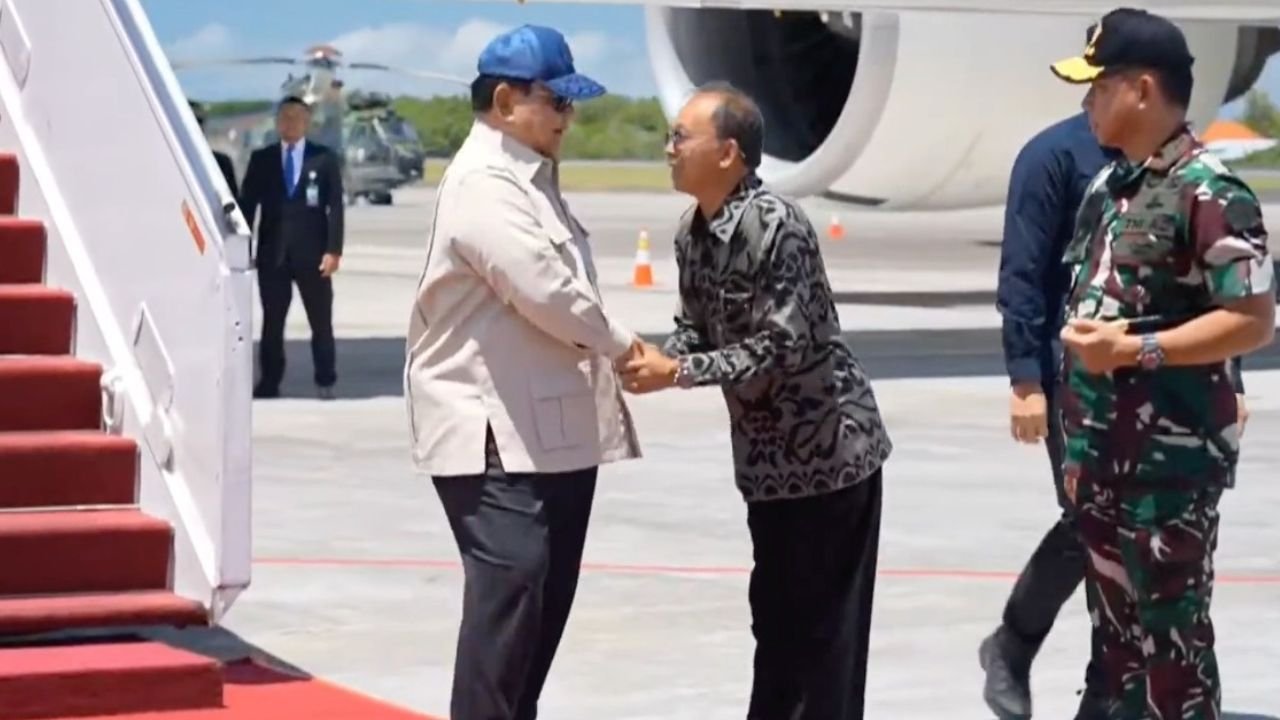 Usai Kunjungi Qatar, Prabowo Langsung Terbang ke Bali Tinjau Korban Banjir