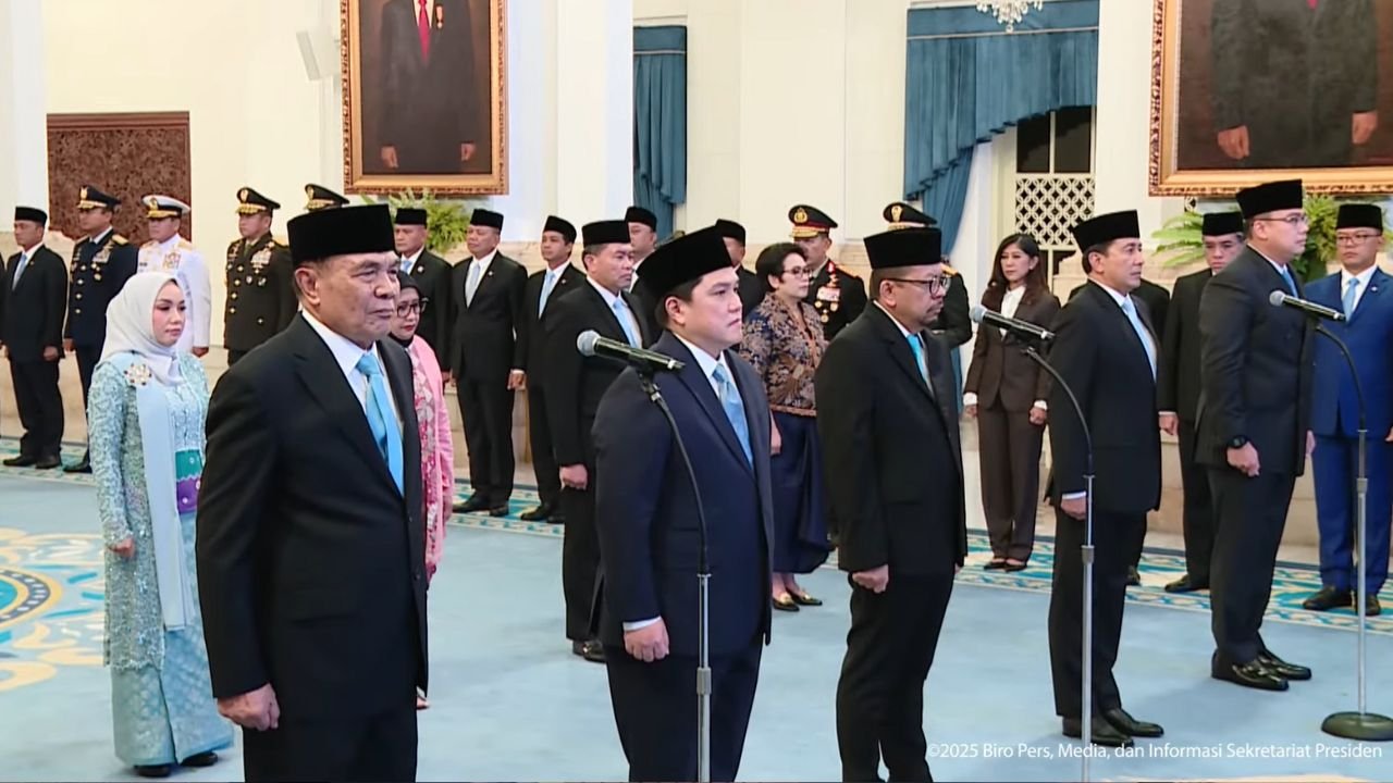 Prabowo Lantik 11 Pejabat Baru dalam Reshuffle Kabinet Ketiga