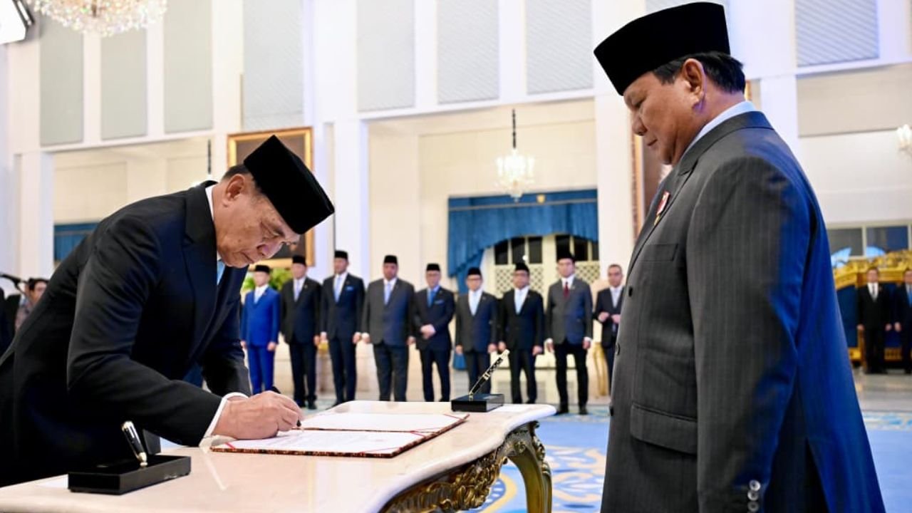 Prabowo Dinilai Pinggirkan Dendam Masa Lalu dengan Melantik Djamari Chaniago sebagai Menko Polkam