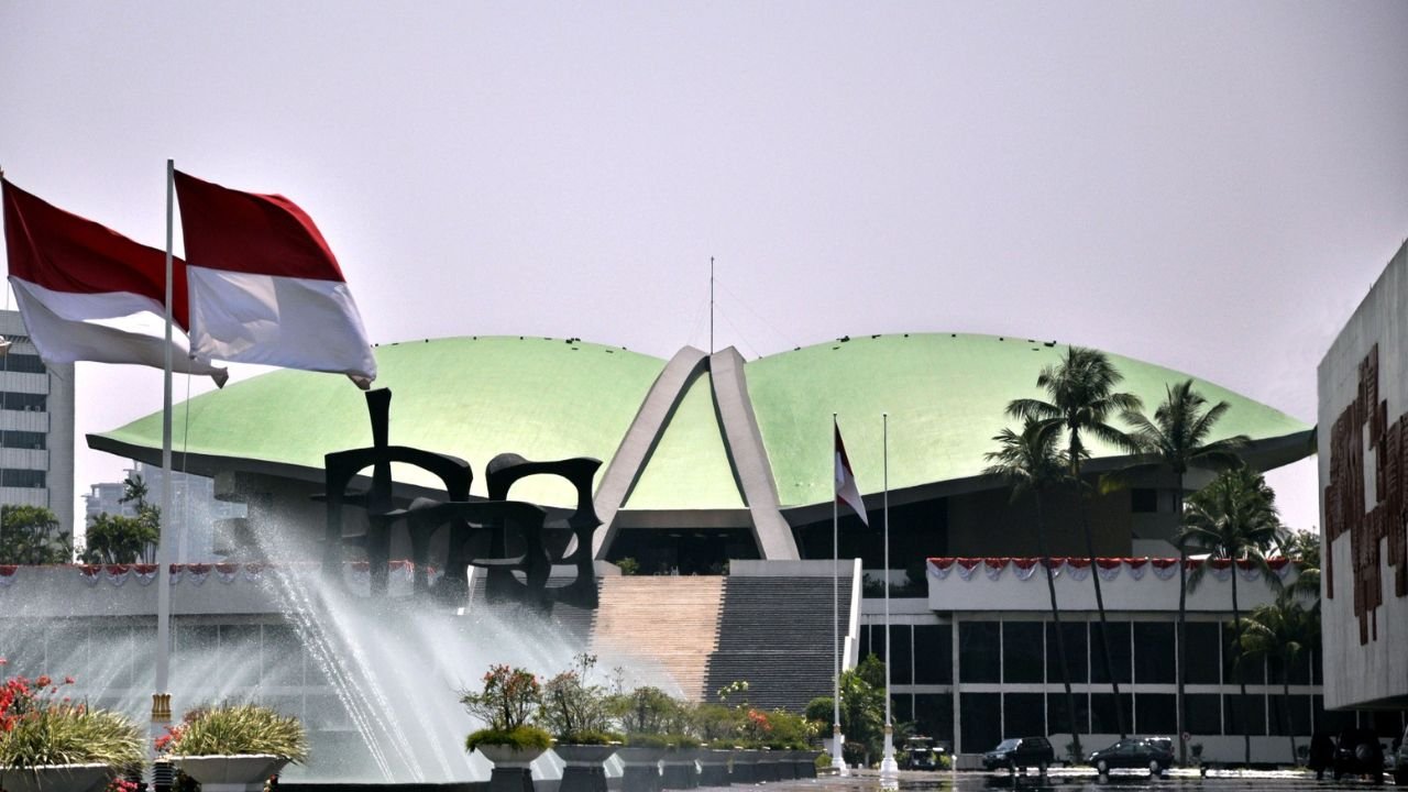 DPR Sepakati 67 RUU Prolegnas Prioritas 2026, Termasuk Revisi UU BUMN dan Perampasan Aset