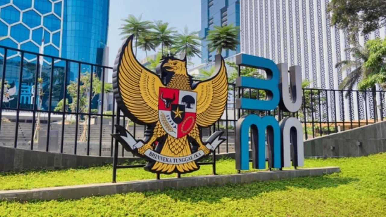 DPR Setuju Larang Menteri dan Wamen Rangkap Jabatan Komisaris BUMN