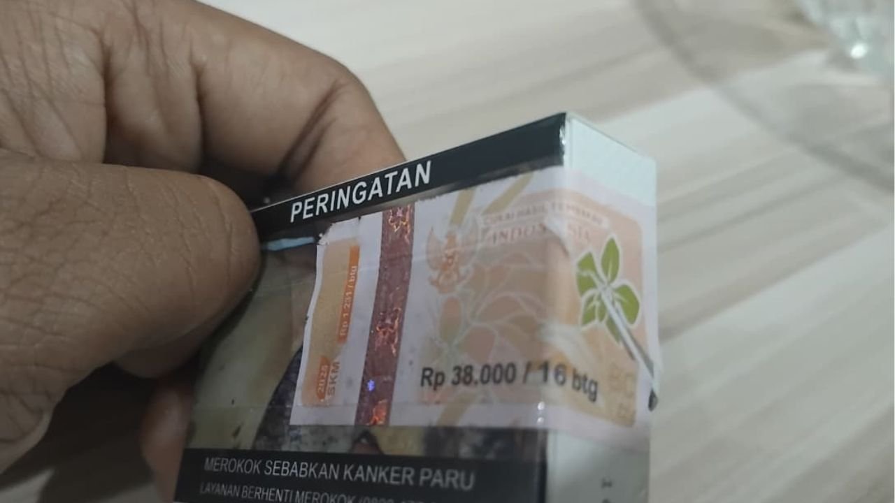 Cukai Rokok Dipastikan Tak Naik di 2026 Usai Menkeu Bertemu Industri