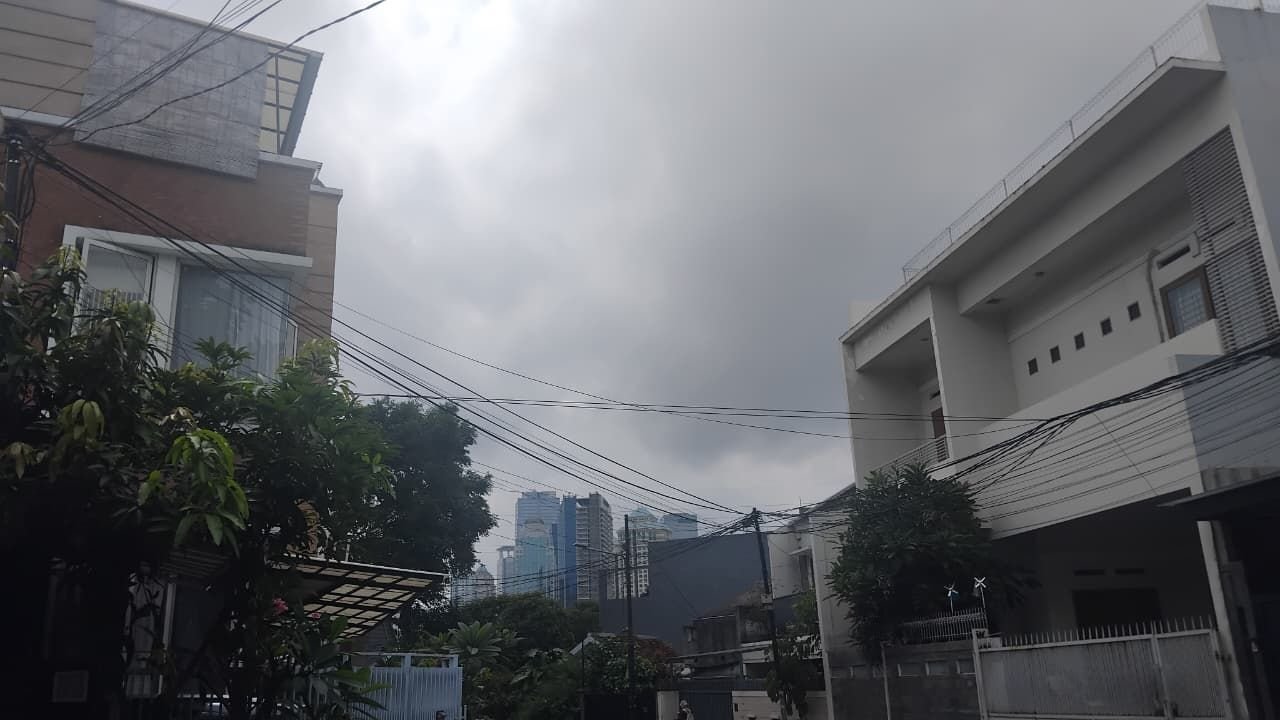 Udara Jakarta 10 Kali Lipat Ambang Batas WHO, Peringkat Ketiga Terburuk di Dunia