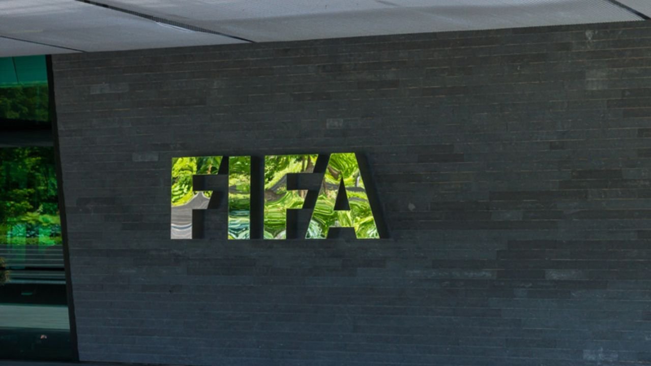 FIFA Denda  Federasi Sepak Bola Malaysia Rp6,4 Miliar karena Pemalsuan Dokumen Naturalisasi