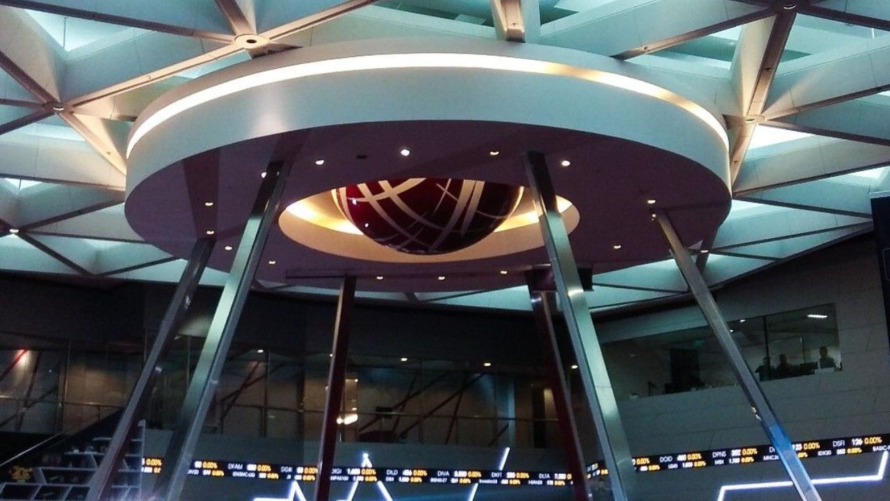 Menkeu Purbaya Optimis IHSG Terus Menguat: "in short IHSG To The Moon"