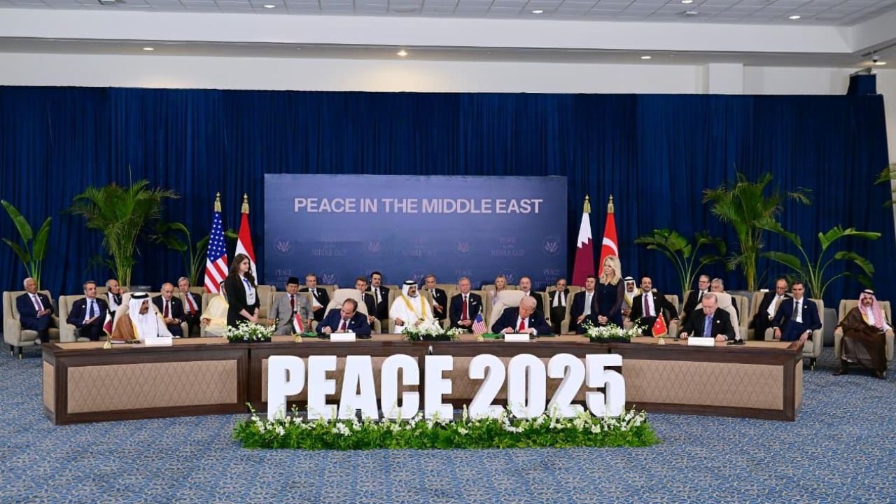 Prabowo Saksikan Momen Bersejarah Penandatanganan Perjanjian Damai Gaza