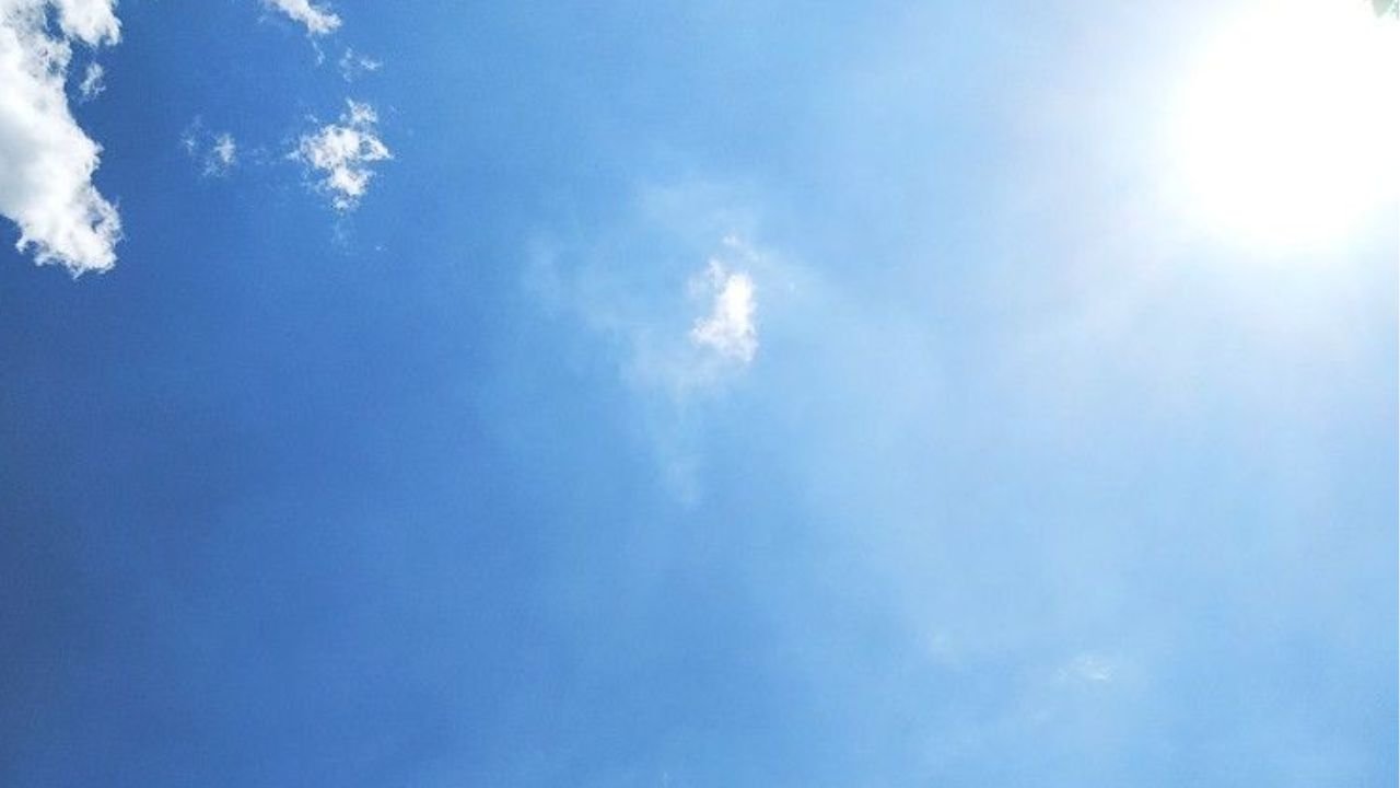 Panas Terik Selimuti Indonesia: BMKG Jelaskan Penyebab dan Prognosis hingga November