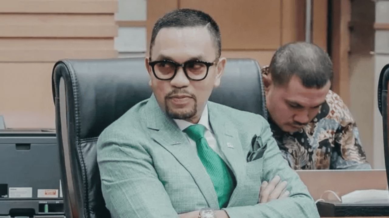 Sahroni Muncul di Hadapan Warga : "Semua Orang Benci Saya"