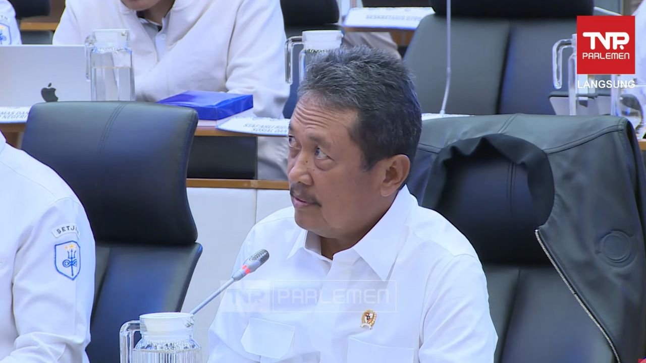 KKP Tangkap 1.149 Kapal Ilegal dalam Lima Tahun, Kerugian Negara Tembus Rp16 Triliun