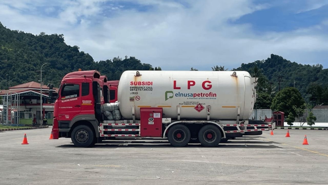 Pertamina Kirim 77 Metrik Ton LPG untuk Wilayah Terisolir Sibolga dan Pulau Nias