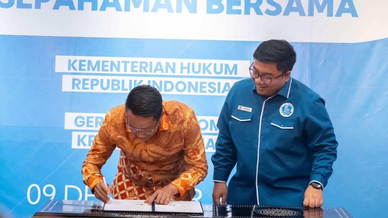 Kemenkum dan Gekrafs Tandatangani MoU, Perkuat Ekosistem Ekonomi Kreatif Berbasis Kekayaan Intelektual