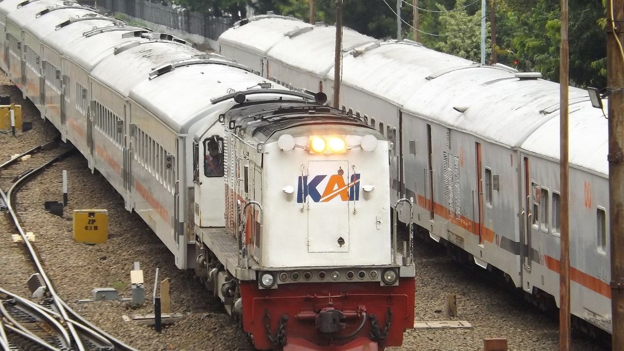 KAI Pulihkan Layanan di Sumut dan Sumbar, Mobilitas Warga Lancar