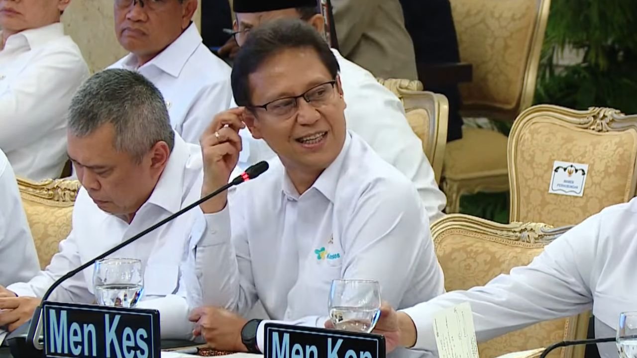 Menkes: 600 Tenaga Kesehatan Siap Dikirim ke Lokasi Bencana Sumatra, 450 Berangkat Pekan Ini