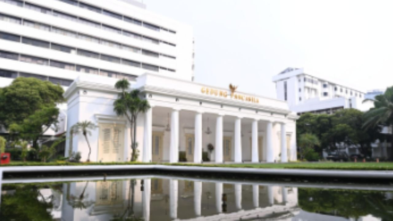 Kemlu Pastikan Keamanan WNI di Tengah Eskalasi Konflik Kamboja-Thailand