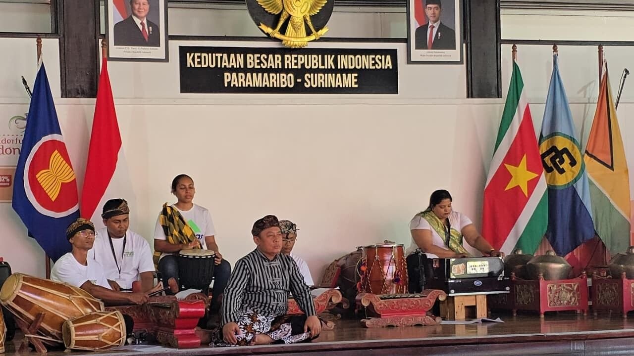 KBRI Paramaribo Gelar Workshop Kolaborasi Tari dan Musik dengan Maestro Indonesia