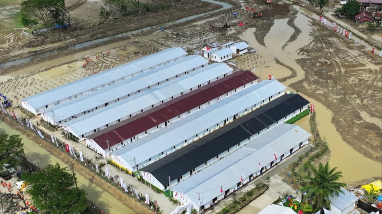 PLN Gratiskan Tarif Listrik Huntara Korban Banjir Sumatra Selama 6 Bulan