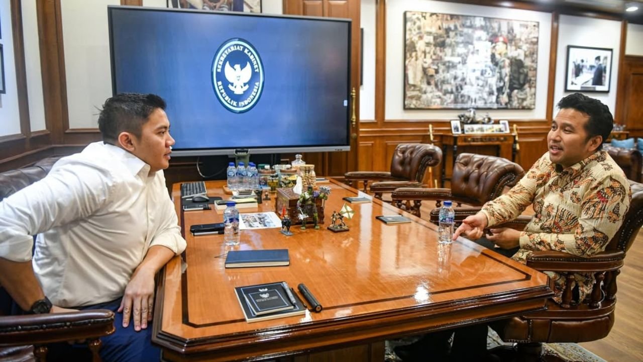 Sekretaris Kabinet dan Wagub Jatim Bahas Percepatan Infrastruktur dan Program Strategis Prabowo