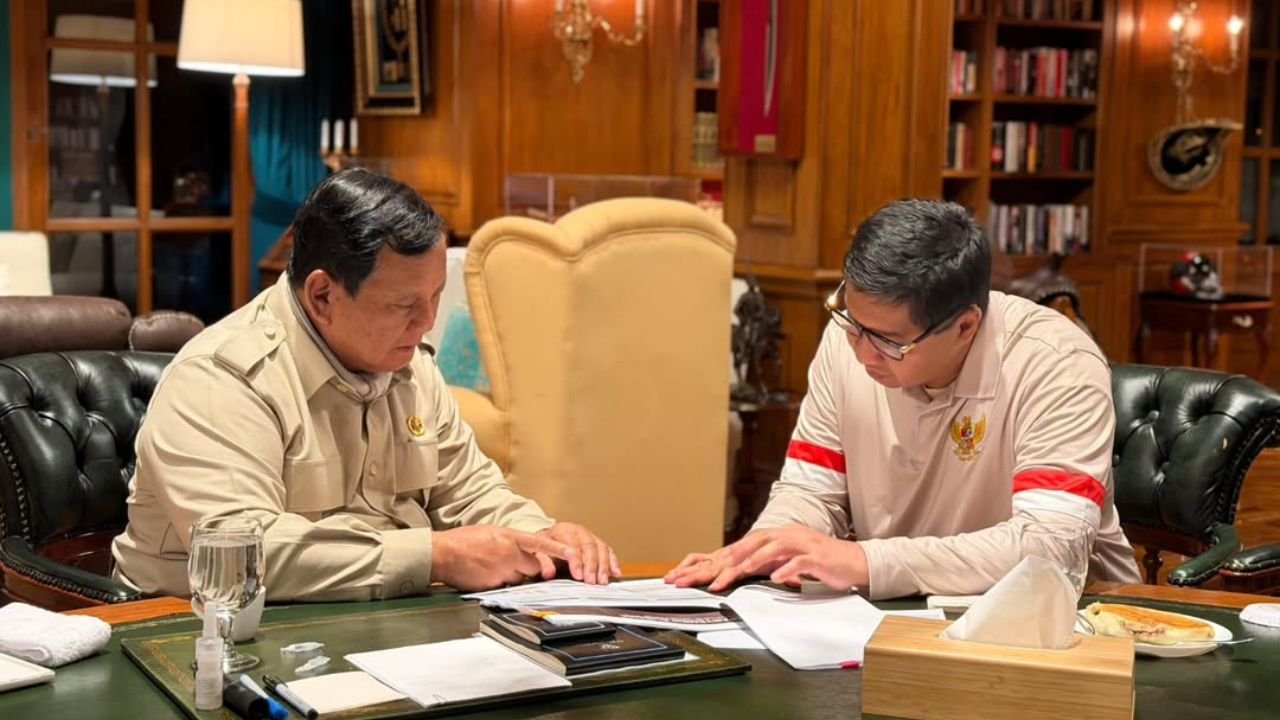 Prabowo Terima Laporan Pembebasan Lahan 30 Hektare untuk Rusun Bersubsidi di Cikarang