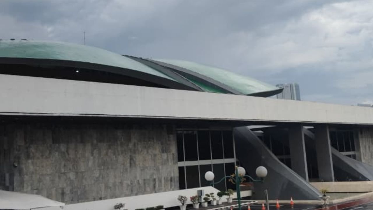 DPR Dorong Penguatan BNPB Lewat Revisi UU Penanggulangan Bencana