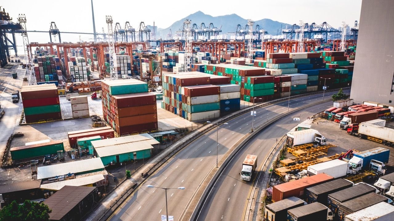 Neraca Dagang Indonesia Surplus 68 Bulan Beruntun, Capai US$2,51 Miliar di Desember 2025