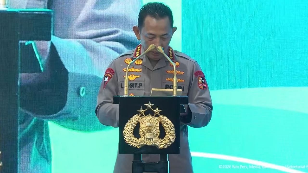 Kapolri Perintahkan Kejar Pelaku Penembakan Dua Pilot Smart Air di Papua