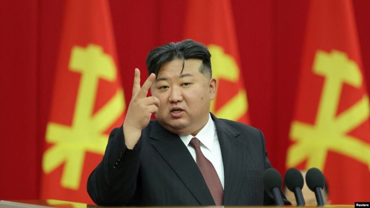 Kim Jong Un Pamer Uji Coba Kapal Perang dan Rudal Jelajah di Tengah Panasnya Timur Tengah