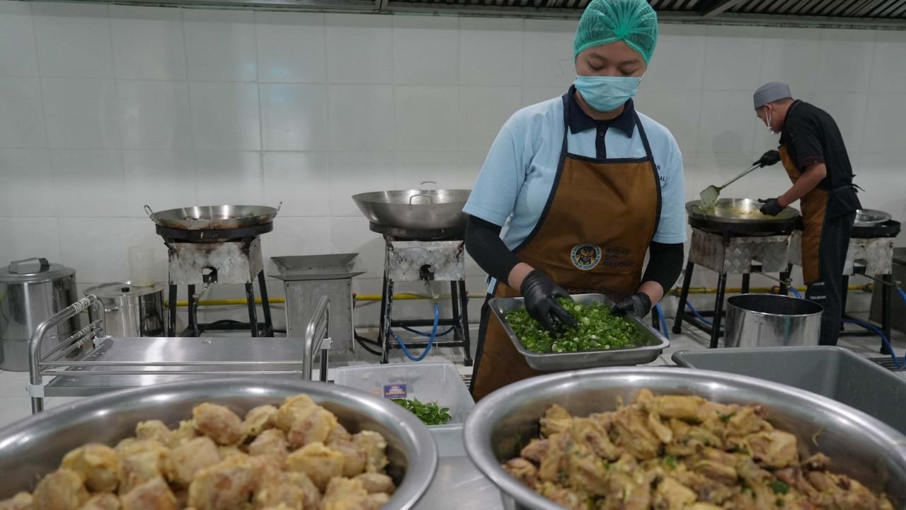 BGN Terbitkan Aturan SPPG Wajib Kelola Limbah dalam Program Makan Bergizi Gratis