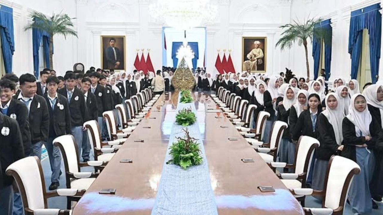 Anak Sekolah Kini Bisa Masuk Istana, Pemerintah Buka 8 Istana Kepresidenan untuk Pelajar