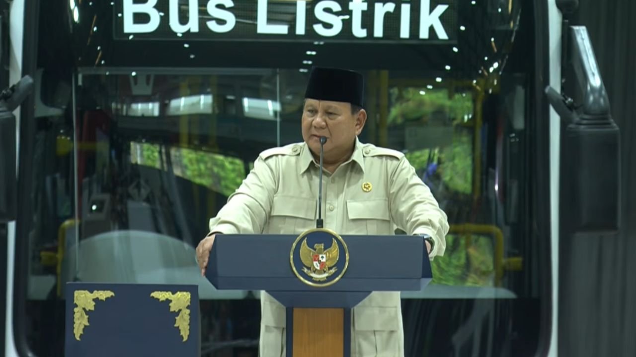 Indonesia Siapkan Produksi Avtur dari Minyak Jelantah, Prabowo: Indonesia Akan Investasi Besar-besaran!