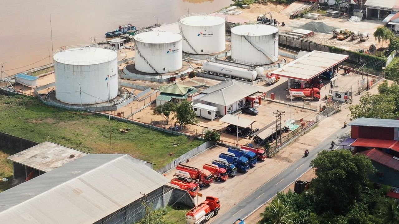 Patra Logistik Dukung Penyaluran 193 Ribu KL BBM dari Ketapang untuk Wilayah 3T