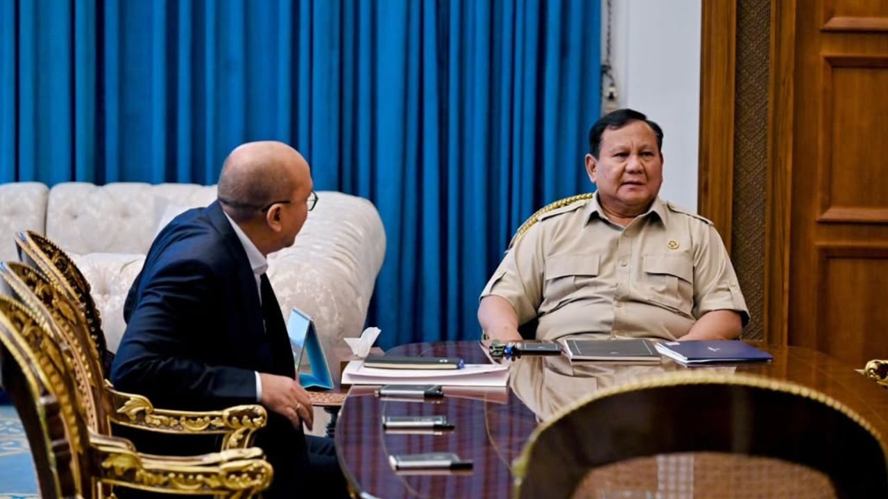 Prabowo Minta Pangkas Regulasi Penghambat Investasi, Selaraskan Standar OECD