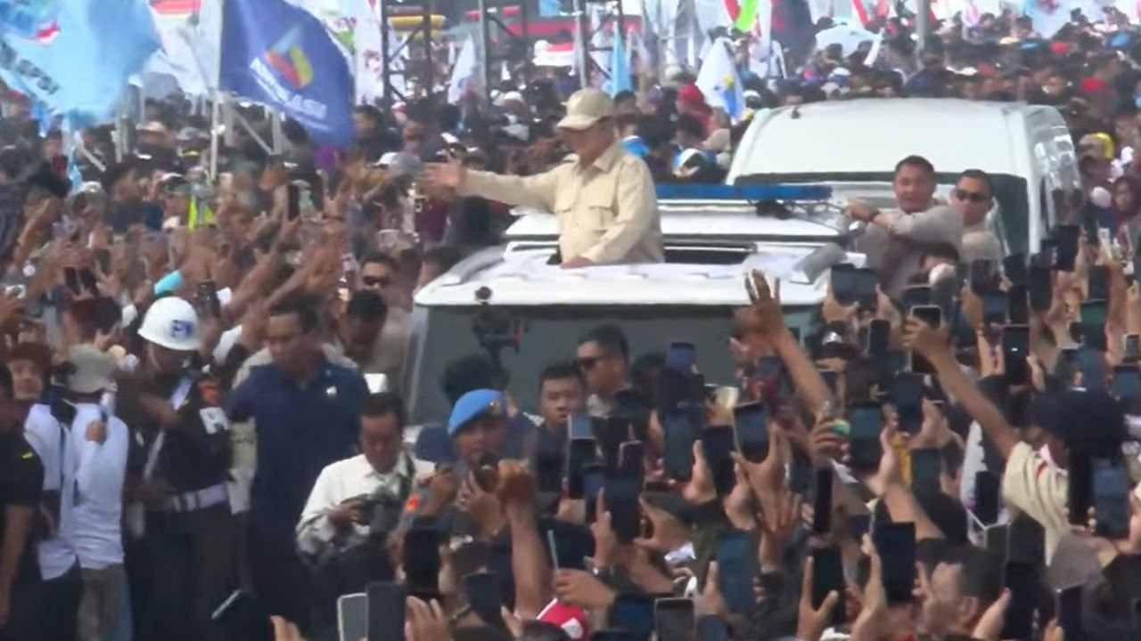 Ribuan Buruh Padati Monas di Hari Buruh 2026, Apresiasi Kehadiran Prabowo