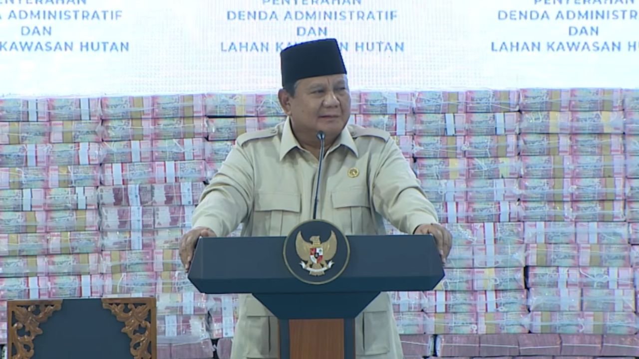 Prabowo Saksikan Penyerahan Rp 10,2 T ke Negara: Ini Bukan Show, Rakyat Butuh Bukti Nyata
