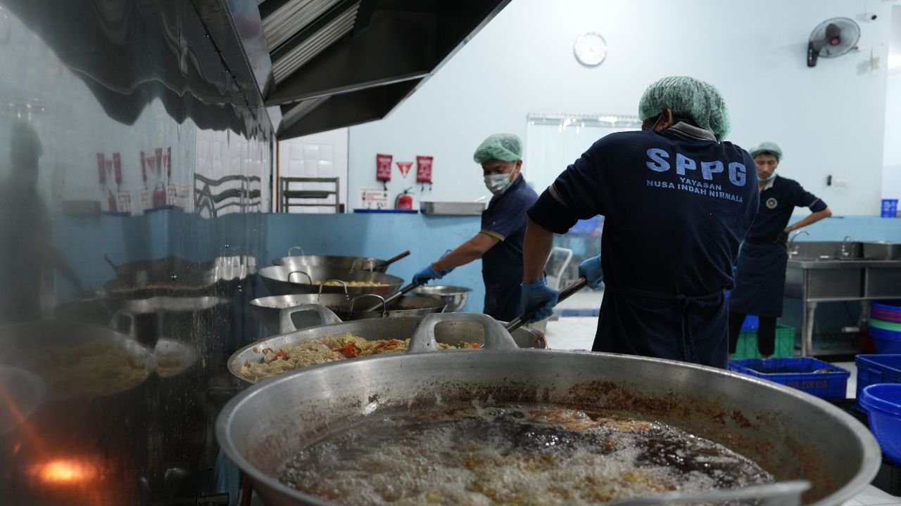 BGN Masih Tangguhkan 1.152 SPPG, Kepala Badan Gizi: Tidak Ada Kompromi Soal Standar MBG