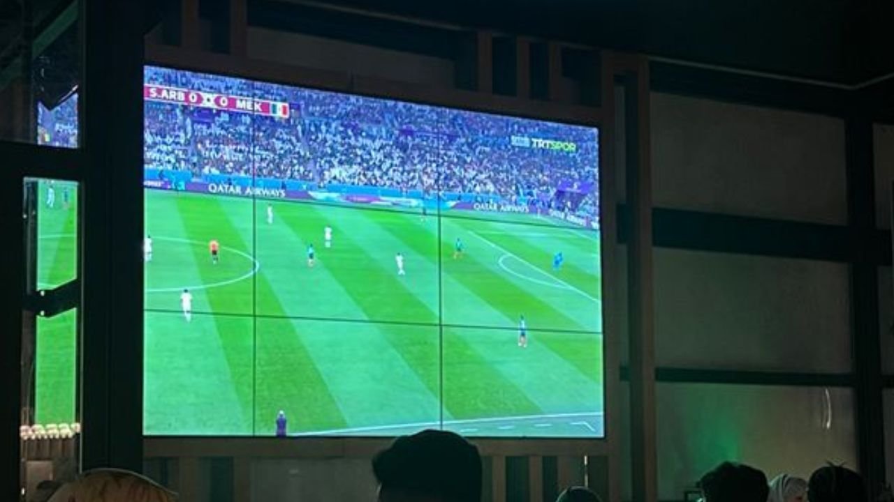 Mendagri Keluarkan Surat Edaran, Minta Kepala Daerah Gelar Nobar Piala Dunia 2026
