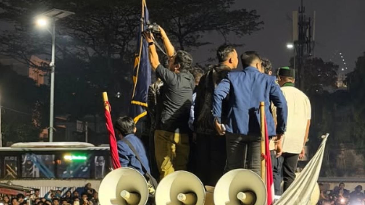 Mahasiswa Soroti Kelangkaan BBM Subsidi dalam Audiensi dengan DPR