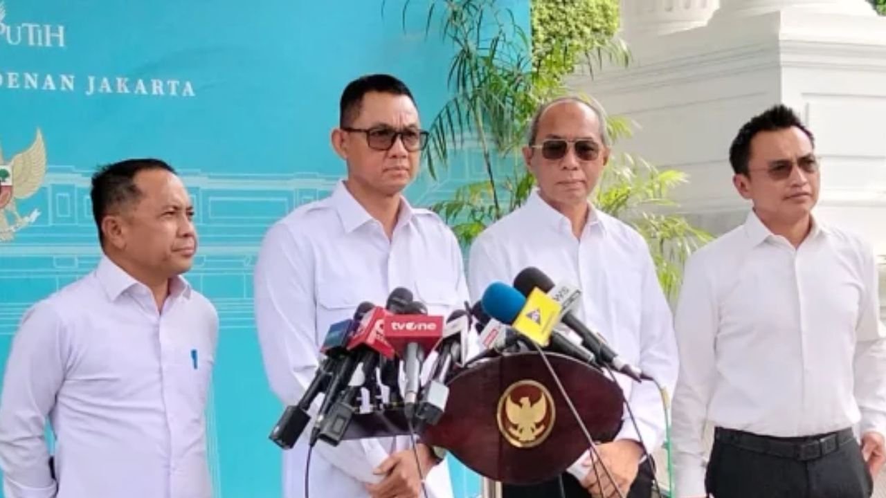 Dirut PLN Temui Prabowo di Istana, Laporkan Kondisi Listrik Jawa Mulai Pulih