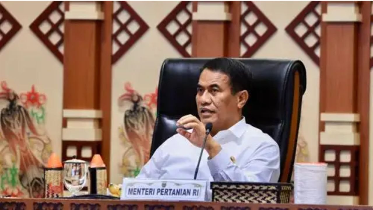 Buka Akses Alsintan untuk Buruh Tani, Mentan Amran Siapkan Revisi Regulasi
