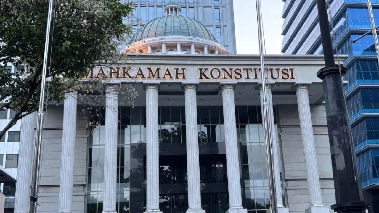 Dianggap Cederai Demokrasi, Ambang Batas Pencalonan Kepala Daerah Digugat ke MK