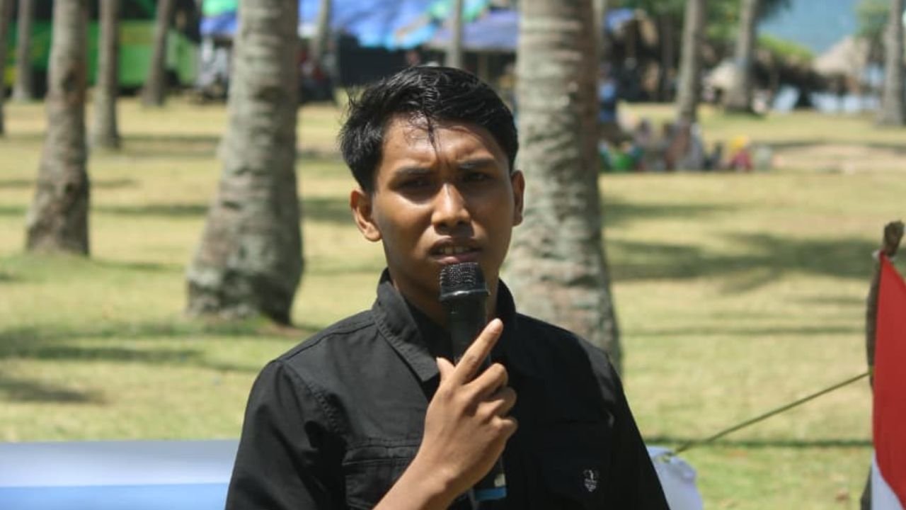 Media Sosial sebagai Sarana Komunikasi Publik: Antara Kecepatan dan Akurasi Informasi