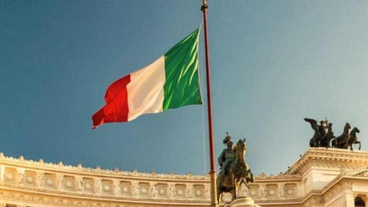 Italia Batasi Pelajar Asing dan Larang Burqa serta Hijab di Sekolah