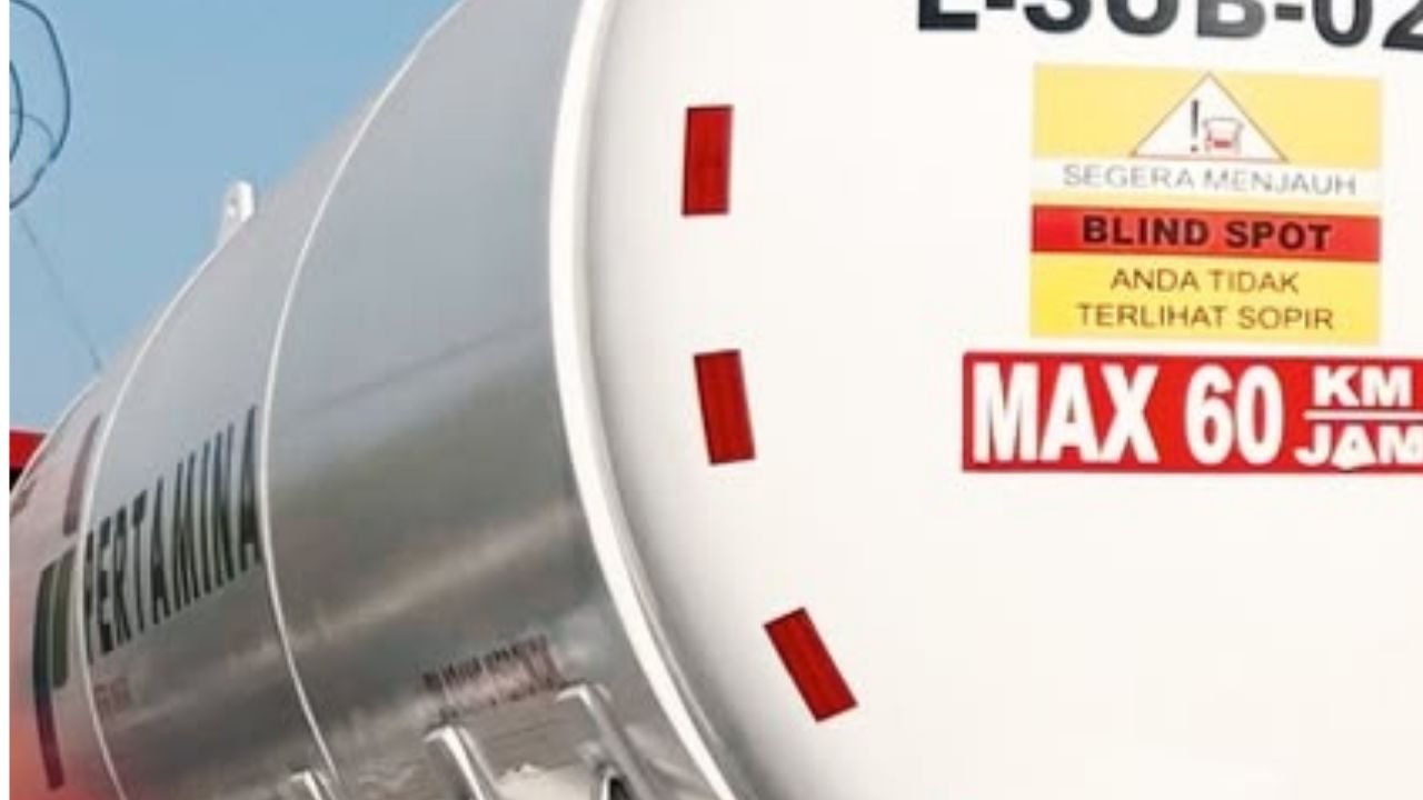 Pulihkan Layanan BBM di Bali, Pertamina Patra Niaga Kerahkan 108 Mobil Tangki dan Terminal  BBM Nonstop